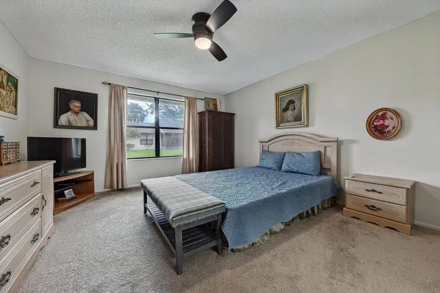 Residence photo 21