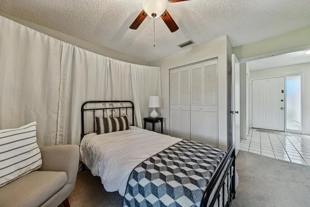 Residence photo 27