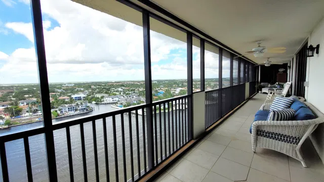 3420 S Ocean Unit PH-W photo 26