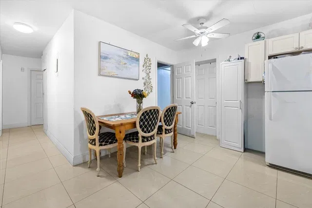  Residence photo 9