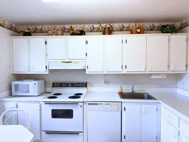 Boca Lago Country Club Homes Unit E photo 12