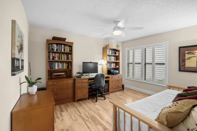 PGA National Palm Beach Gardens Residence photo 38
