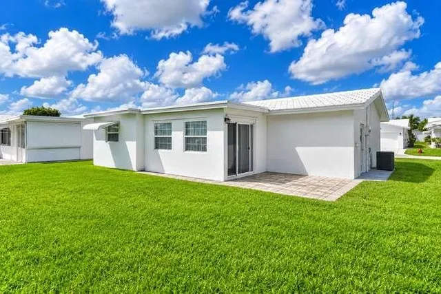  Residence photo 23