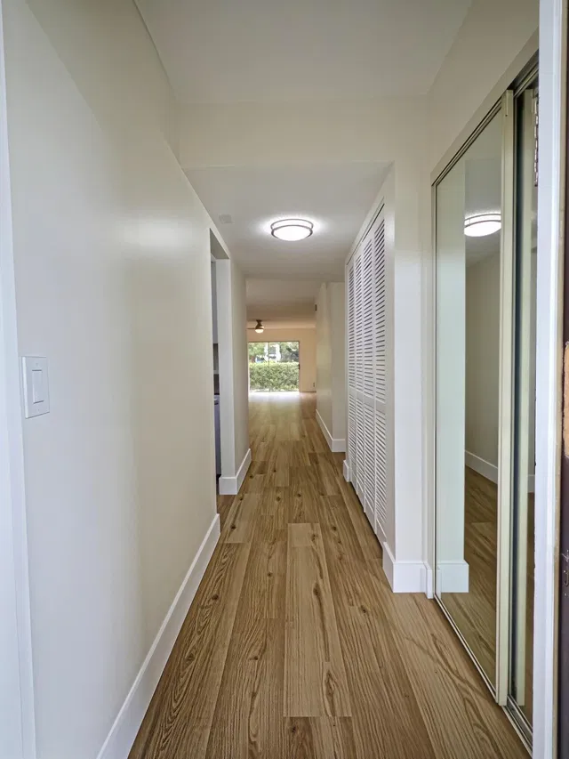 Unit 106 photo 5