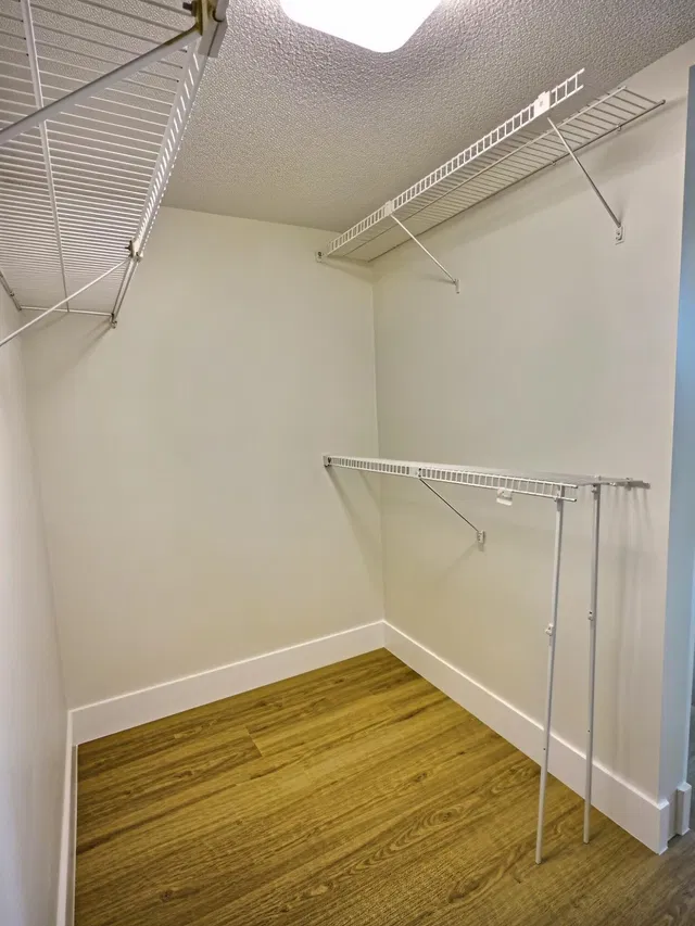 Unit 106 photo 14