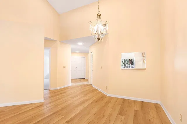 Residence photo 6