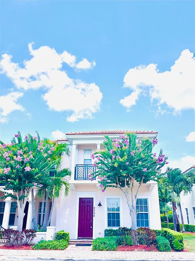 Residence photo 41