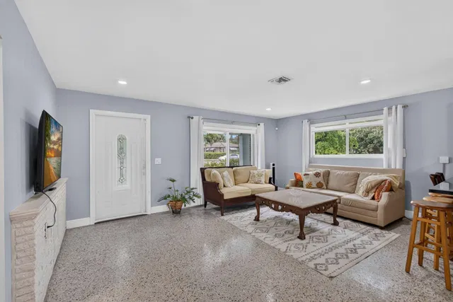 West Palm Beach Residence photo 14