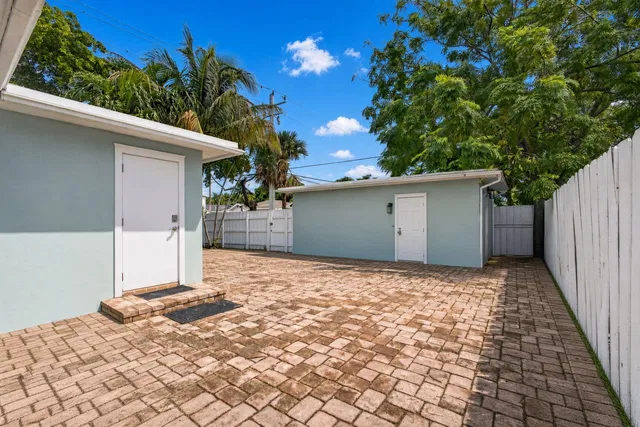 West Palm Beach Residence photo 33