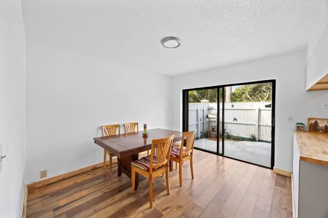 Residence photo 6