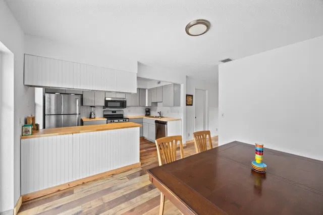 Residence photo 8