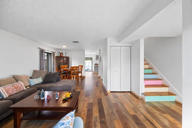 Residence photo 14