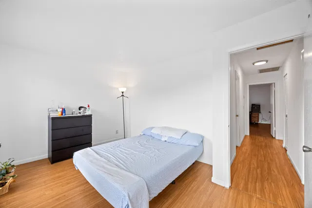 Residence photo 19