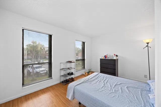 Residence photo 22