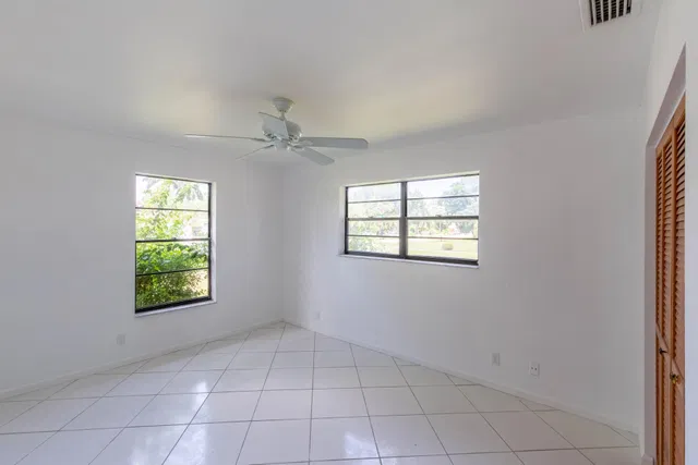  Residence photo 10