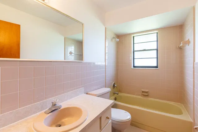  Residence photo 11