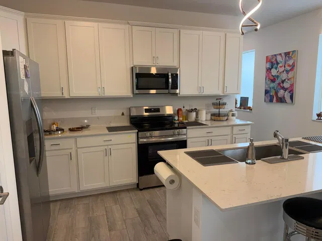Residence photo 17