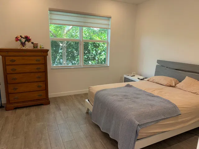 Residence photo 36