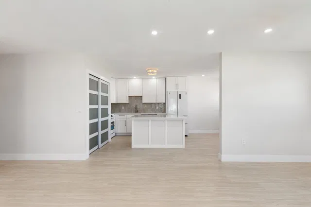 Residence photo 48