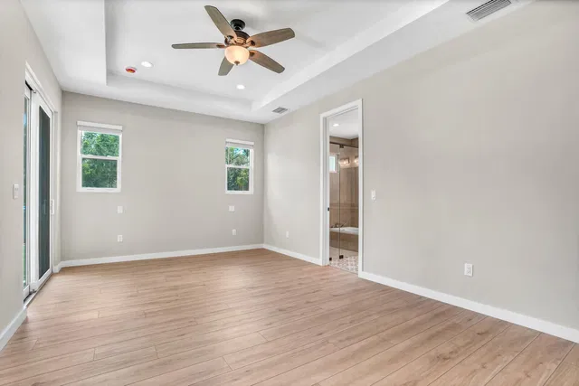  Residence photo 17