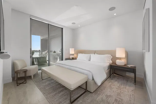 Alba Palm Beach Unit 901 photo 14