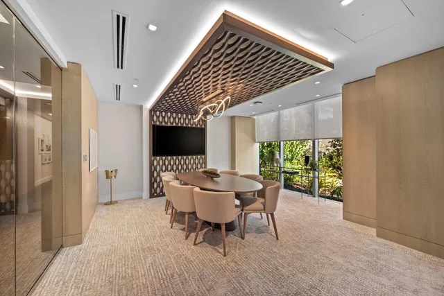 Alba Palm Beach Unit 901 photo 29