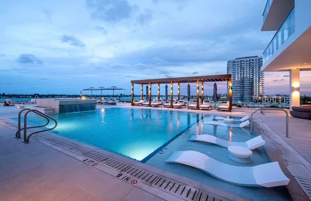 Alba Palm Beach Unit 901 photo 34