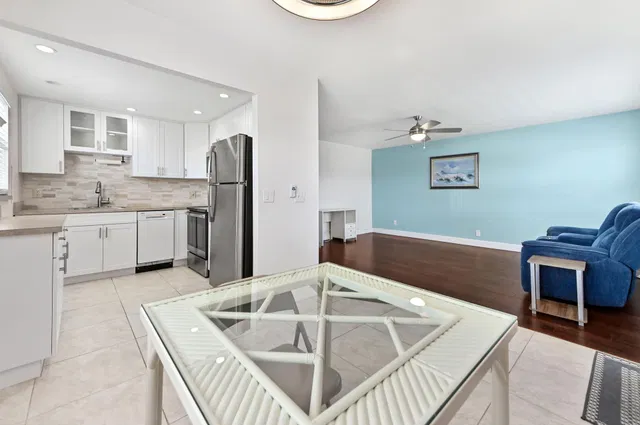  Residence photo 10