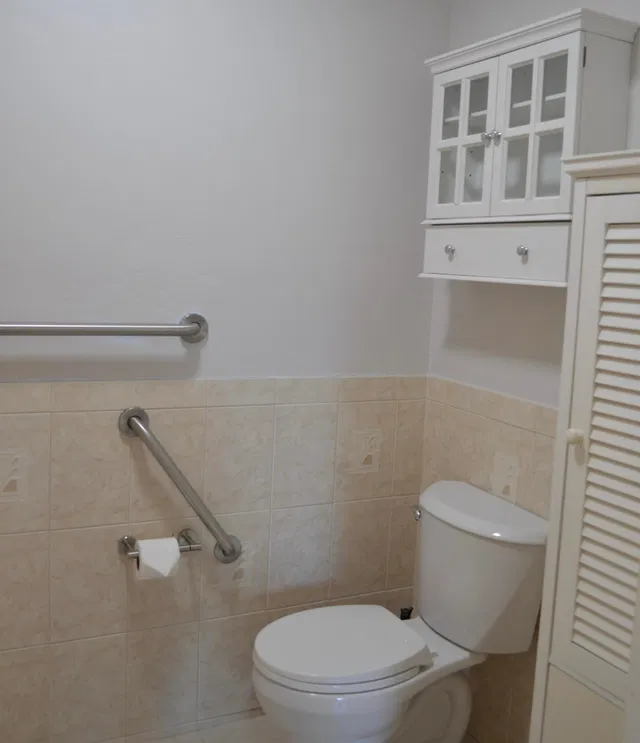  Unit F photo 7