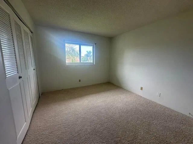 Unit 207 photo 9