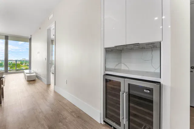 Nautilus 220 Unit 917 photo 9