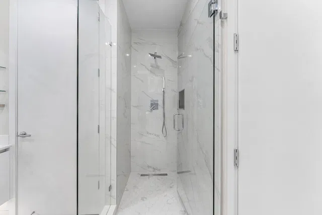 Nautilus 220 Unit 917 photo 24