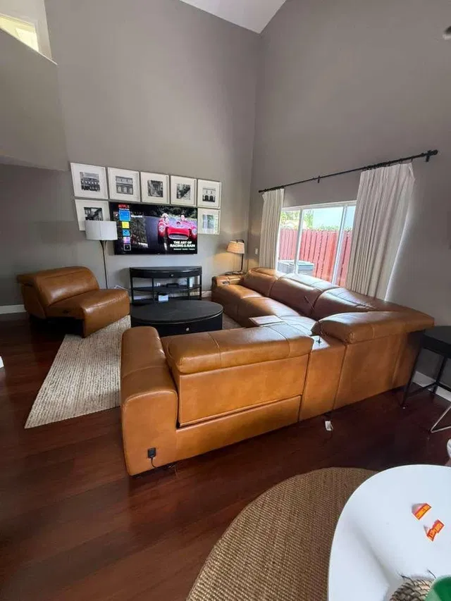 Residence photo 6
