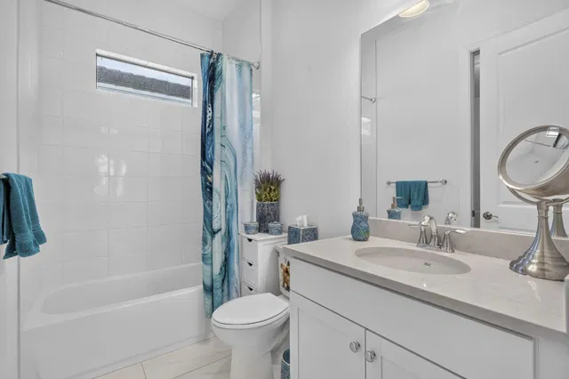 Residence photo 29