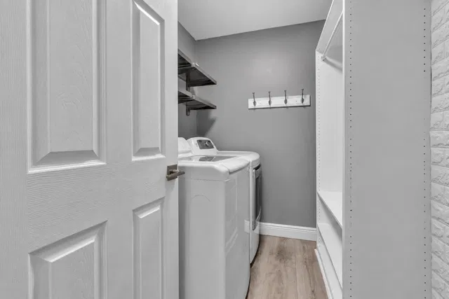  Residence photo 30