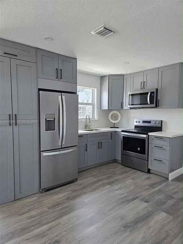 Residence photo 9