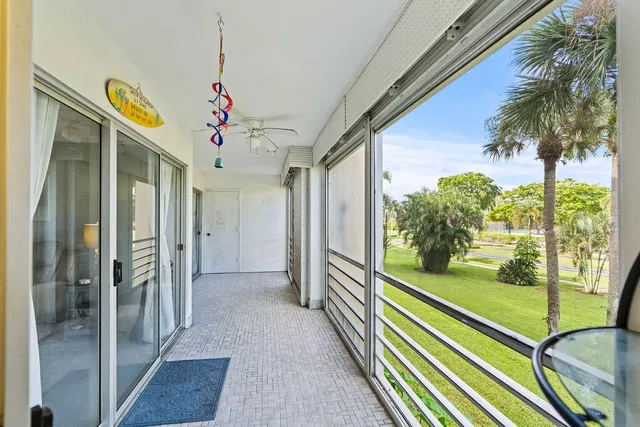 Via Poinciana Lake Worth Unit 216 photo 12