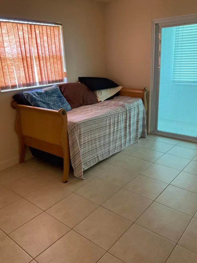 Residence photo 9