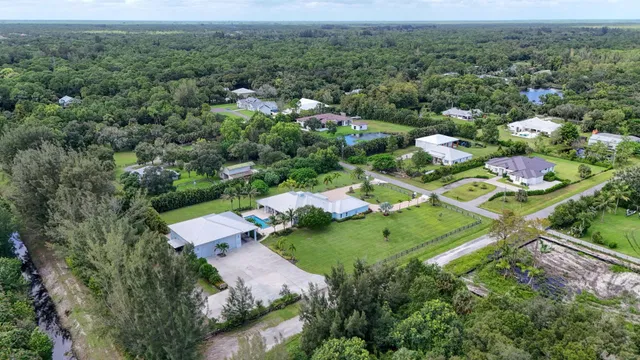  Residence photo 13