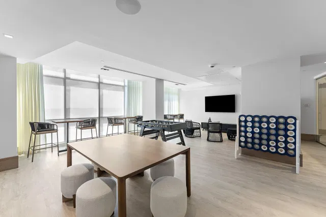 Nautilus 220 Unit 1209 photo 69