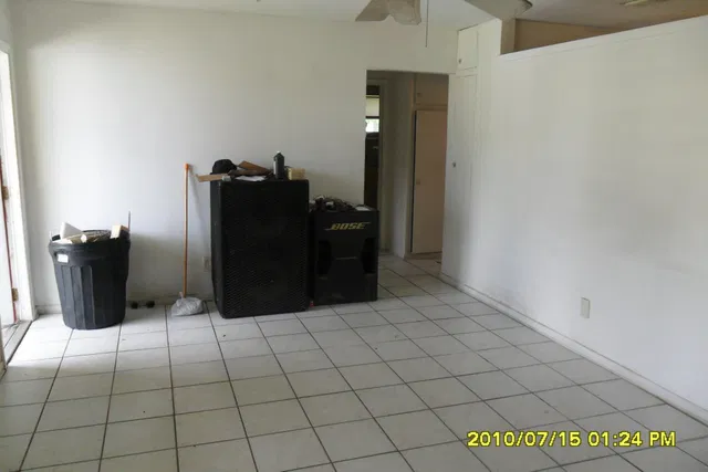 Residence photo 19