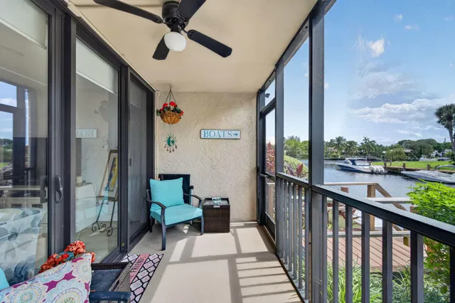 Boca Raton Unit 104 photo 14