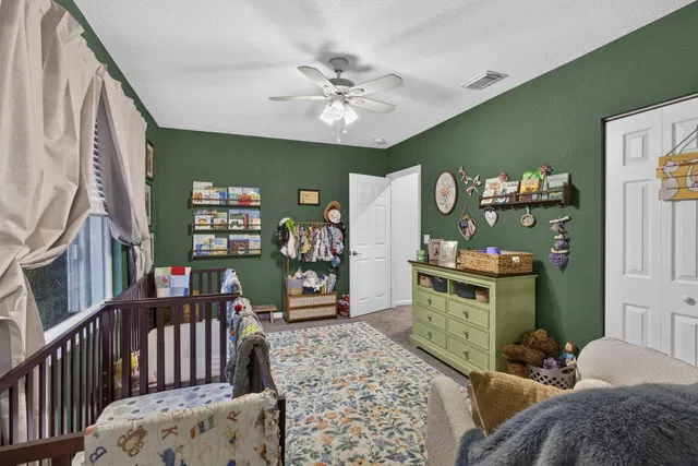 Residence photo 23