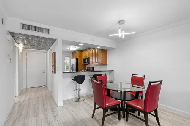 Boca Raton Unit 205 photo 8