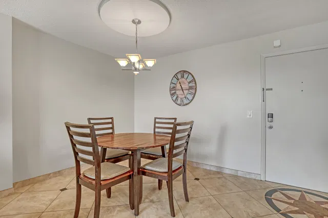 Singer Island Unit 304 photo 5