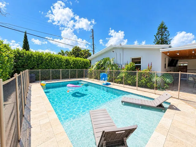 SoSo West Palm Beach Residence photo 4
