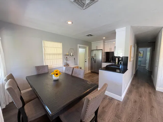 SoSo West Palm Beach Residence photo 13