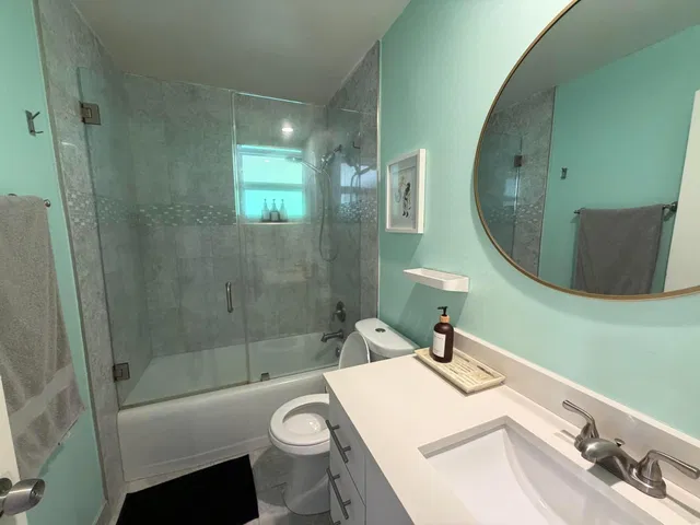 SoSo West Palm Beach Residence photo 17