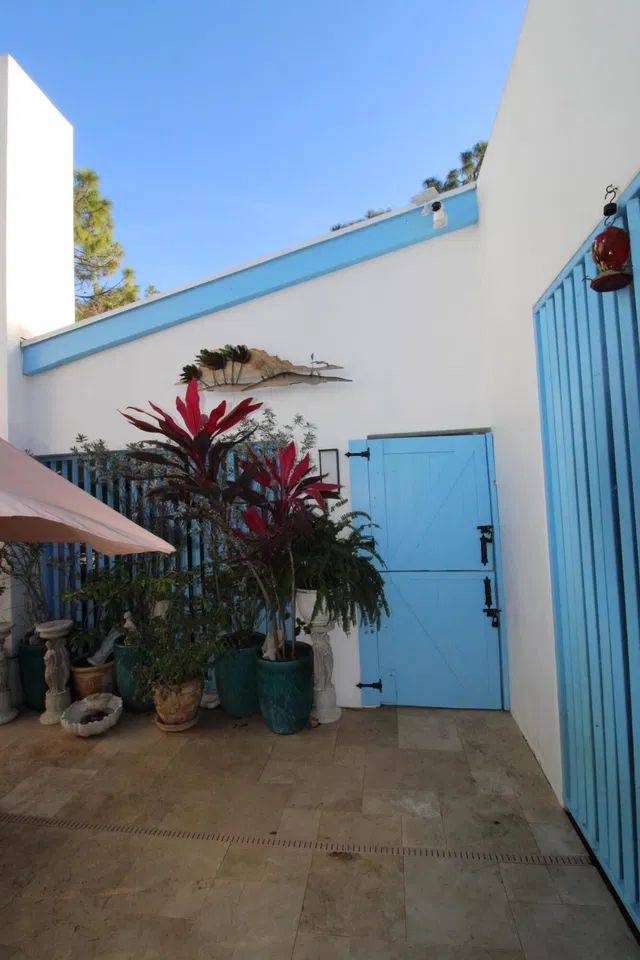Residence photo 25