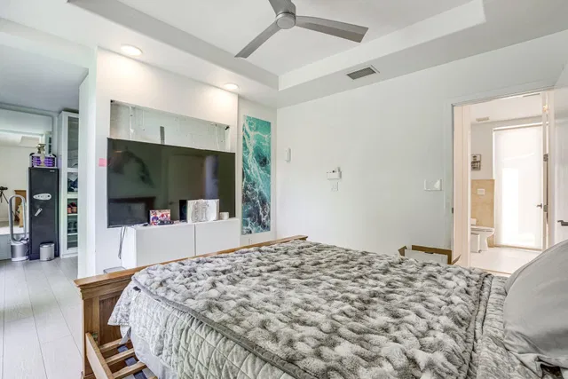 Residence photo 43